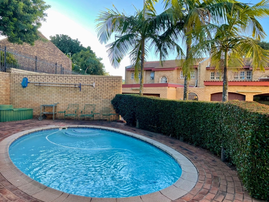 4 Bedroom Property for Sale in Groenkloof Gauteng