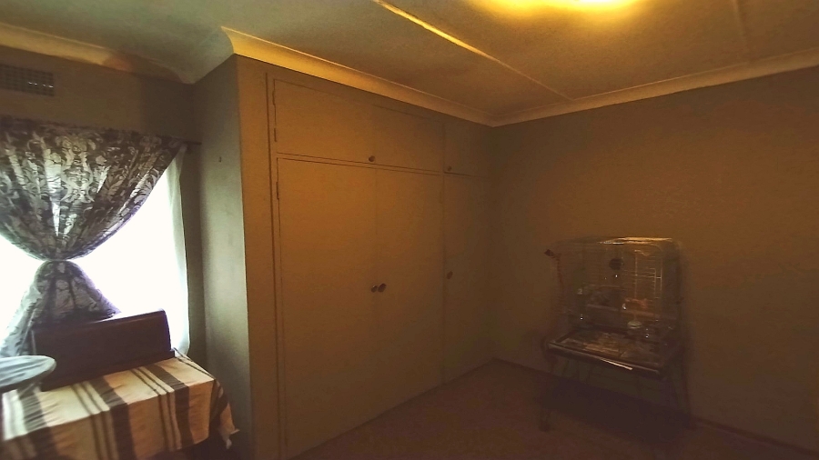 To Let 4 Bedroom Property for Rent in Vanderbijlpark SW 5 Gauteng