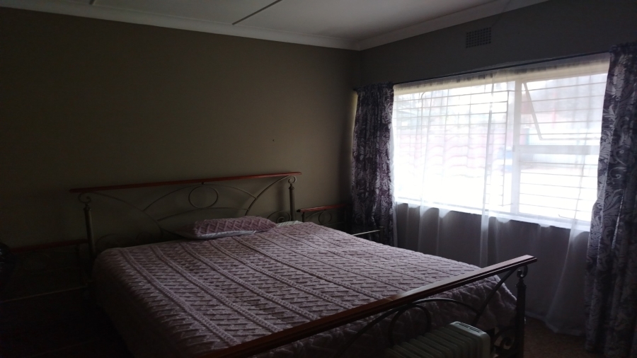 To Let 4 Bedroom Property for Rent in Vanderbijlpark SW 5 Gauteng