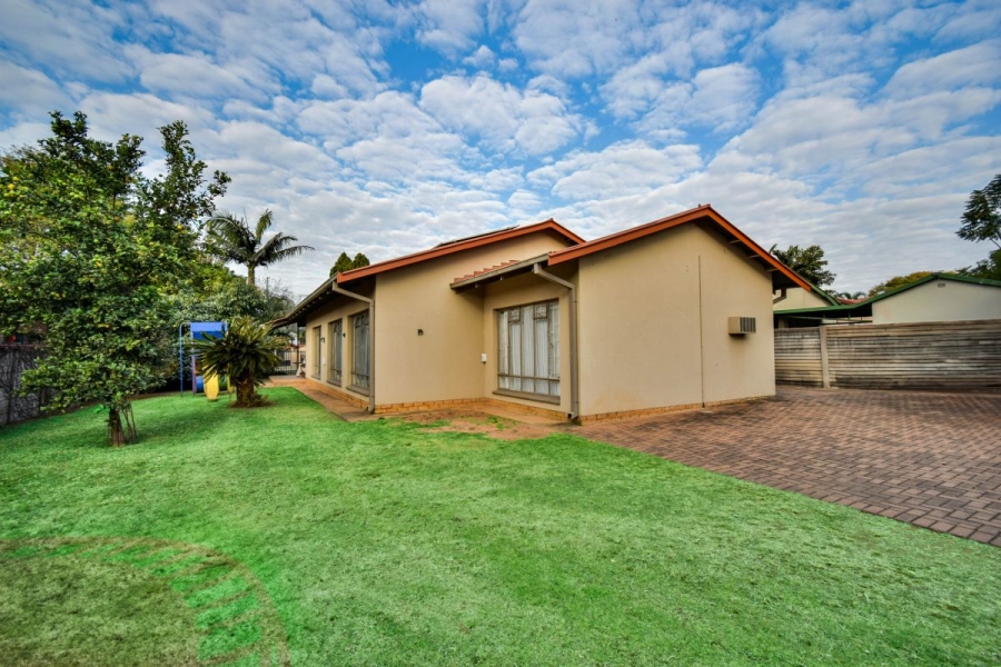 4 Bedroom Property for Sale in Pretoria North Gauteng