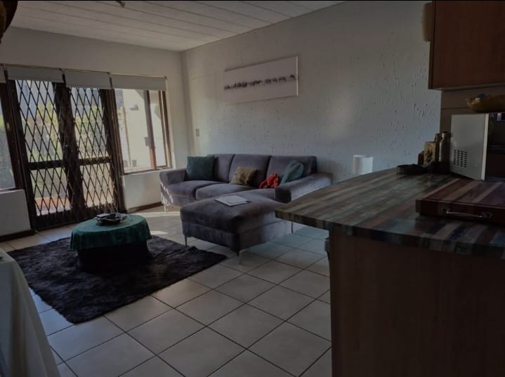 2 Bedroom Property for Sale in Glenvista Gauteng