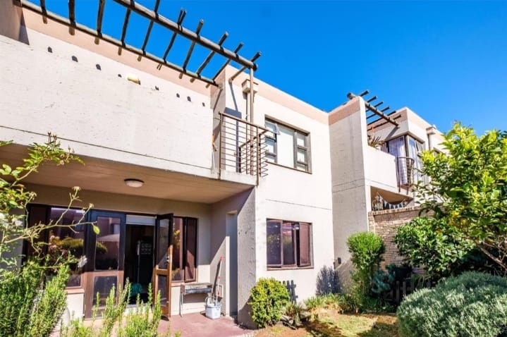 2 Bedroom Property for Sale in Glenvista Gauteng