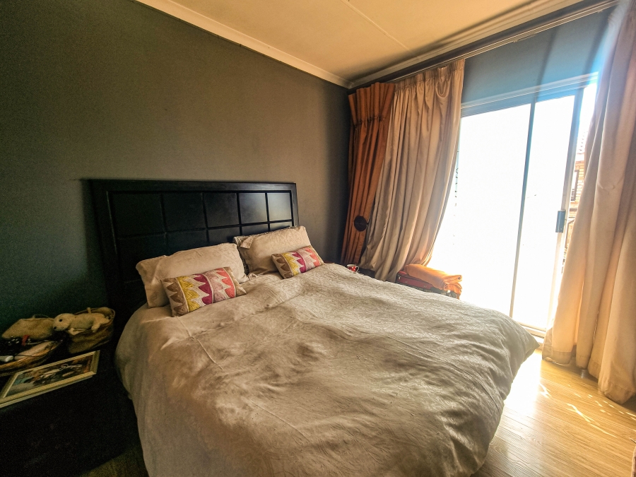 3 Bedroom Property for Sale in Ruimsig Gauteng