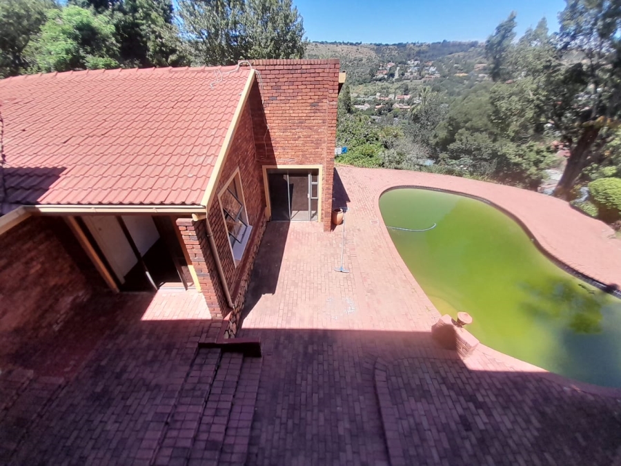 To Let 4 Bedroom Property for Rent in Helderkruin Gauteng