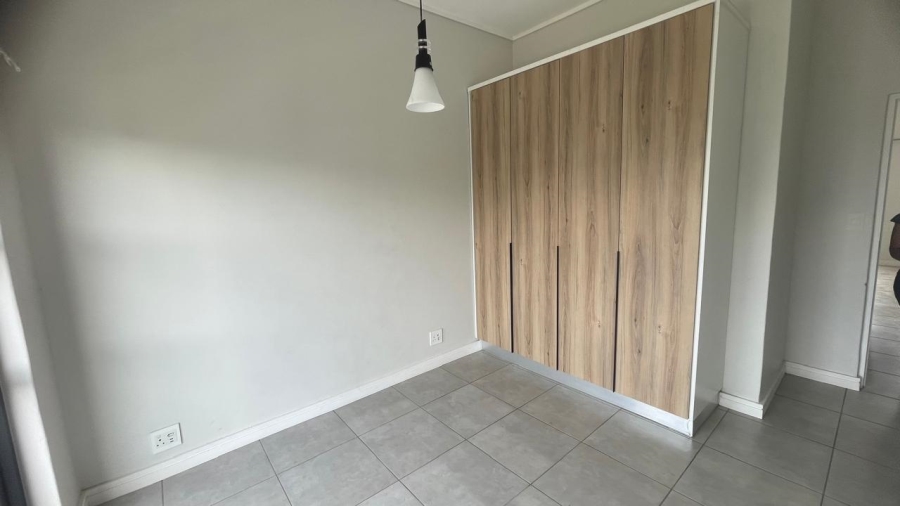 2 Bedroom Property for Sale in Waterfall Gauteng