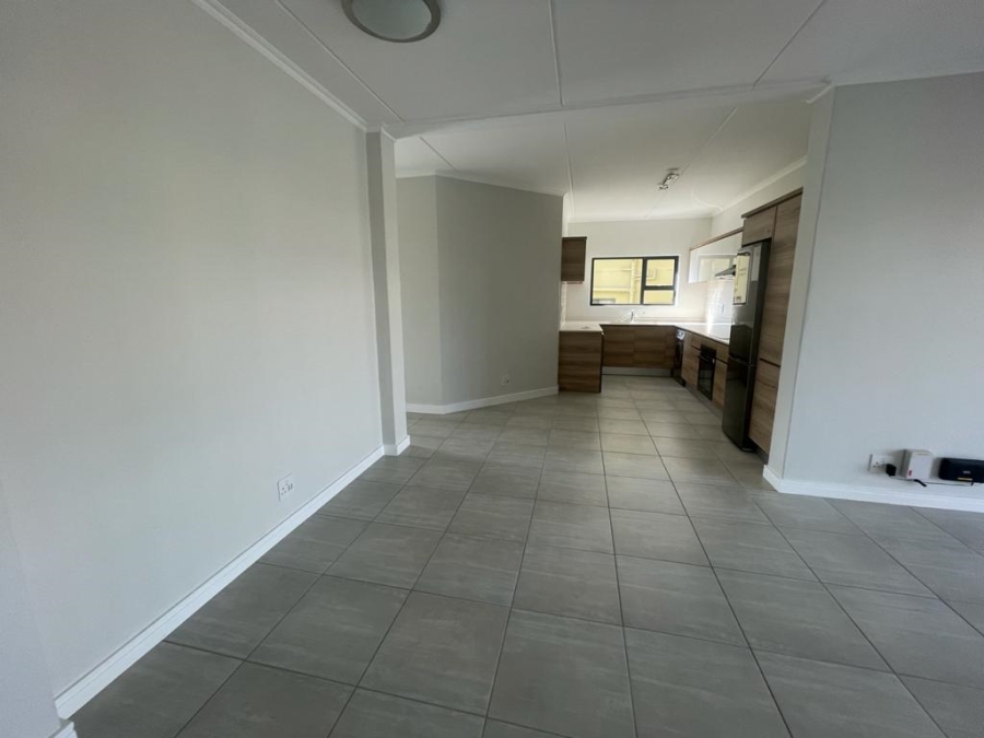 To Let 3 Bedroom Property for Rent in Waterfall Gauteng