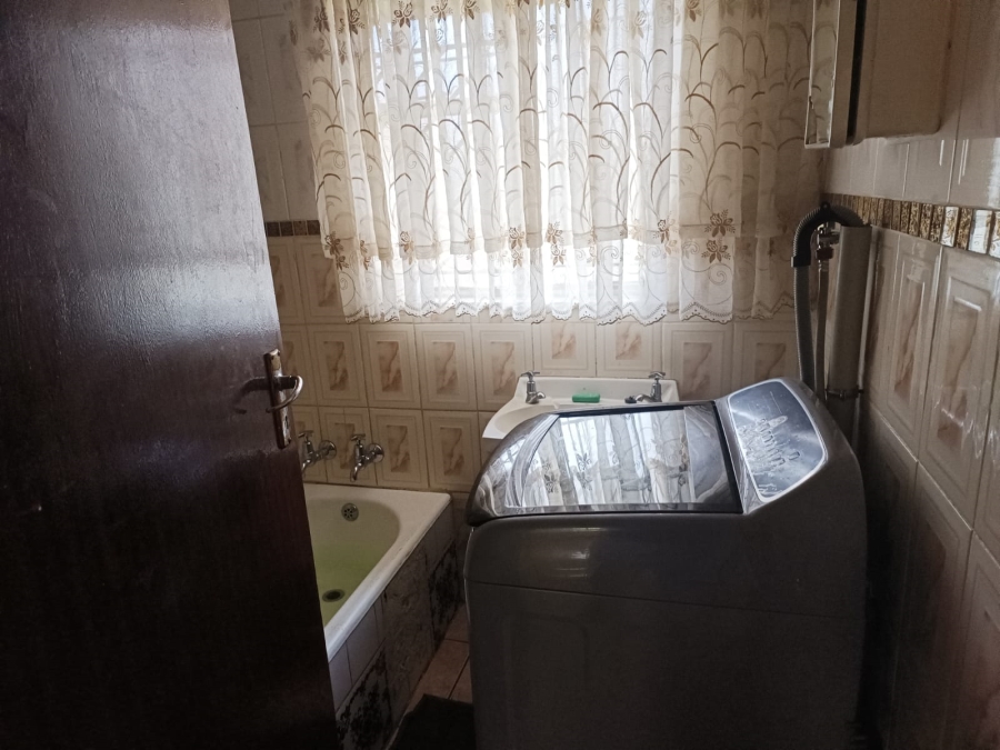 3 Bedroom Property for Sale in Westergloor Gauteng