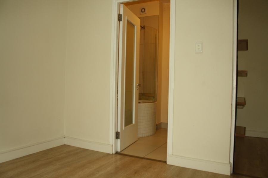 2 Bedroom Property for Sale in Rivonia Gauteng