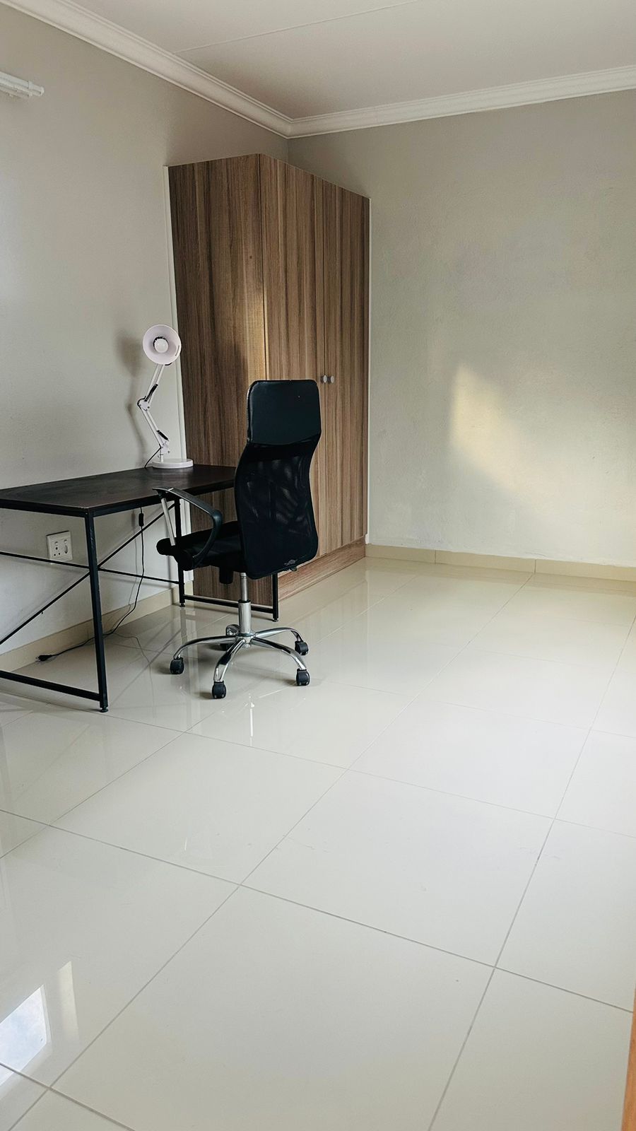 To Let 1 Bedroom Property for Rent in Blue Hills Gauteng