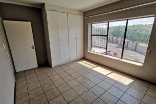To Let 2 Bedroom Property for Rent in Noordheuwel Gauteng