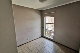 To Let 2 Bedroom Property for Rent in Noordheuwel Gauteng
