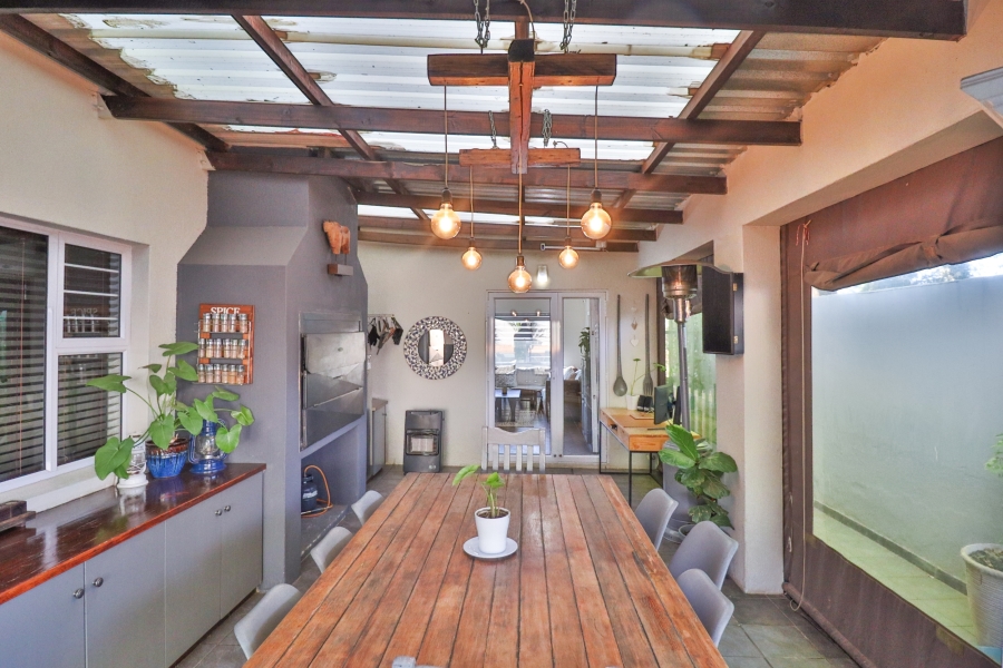 4 Bedroom Property for Sale in Albertville Gauteng