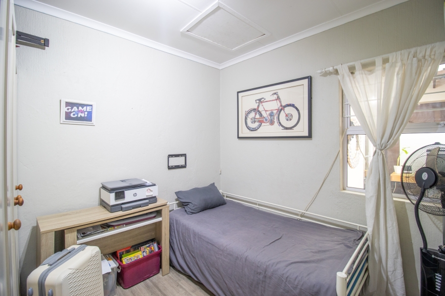 4 Bedroom Property for Sale in Albertville Gauteng
