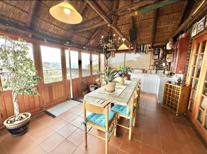 4 Bedroom Property for Sale in Oakdene Gauteng