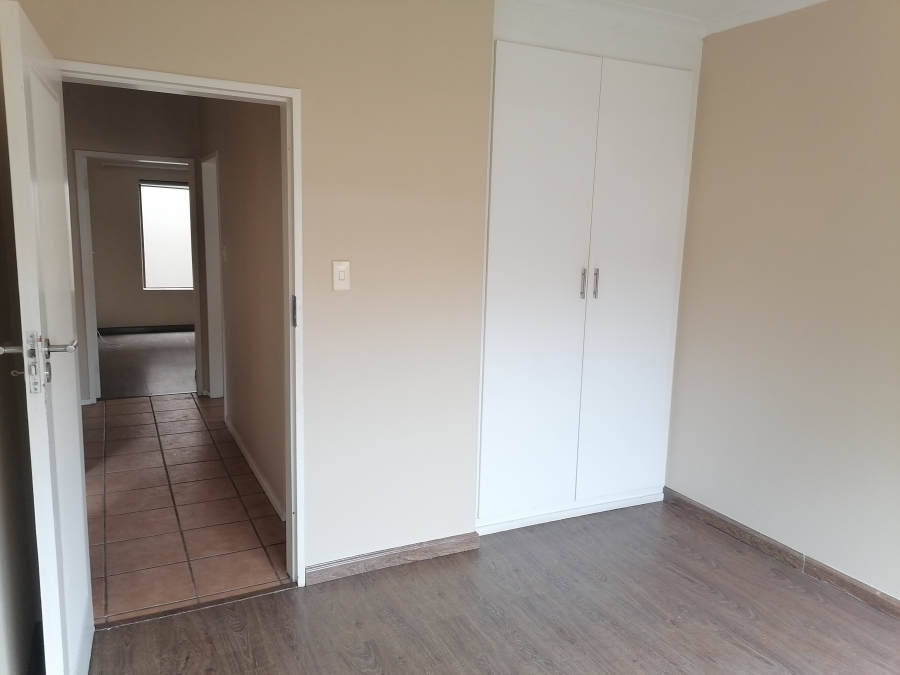 To Let 3 Bedroom Property for Rent in Randpark Ridge Gauteng