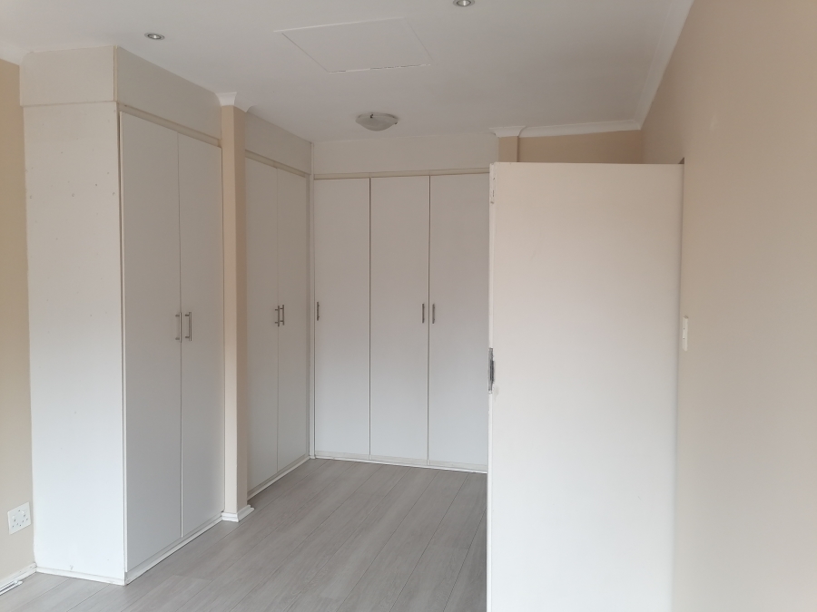 To Let 3 Bedroom Property for Rent in Randpark Ridge Gauteng
