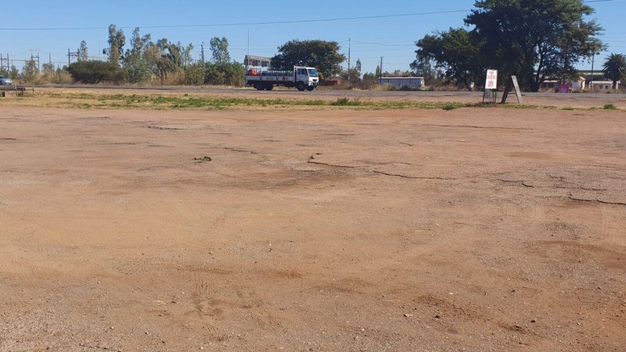 To Let 2 Bedroom Property for Rent in Pretoria North Gauteng