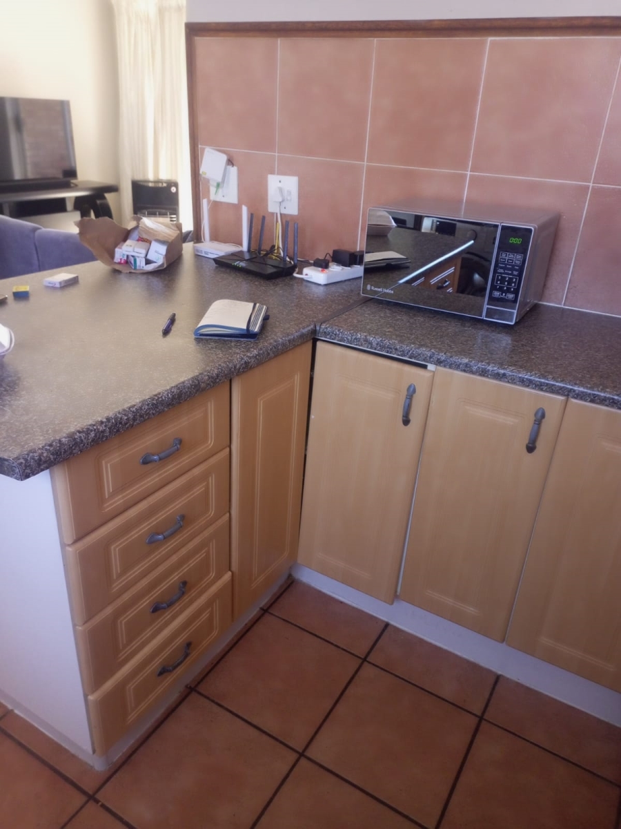 2 Bedroom Property for Sale in Mooikloof Ridge Gauteng
