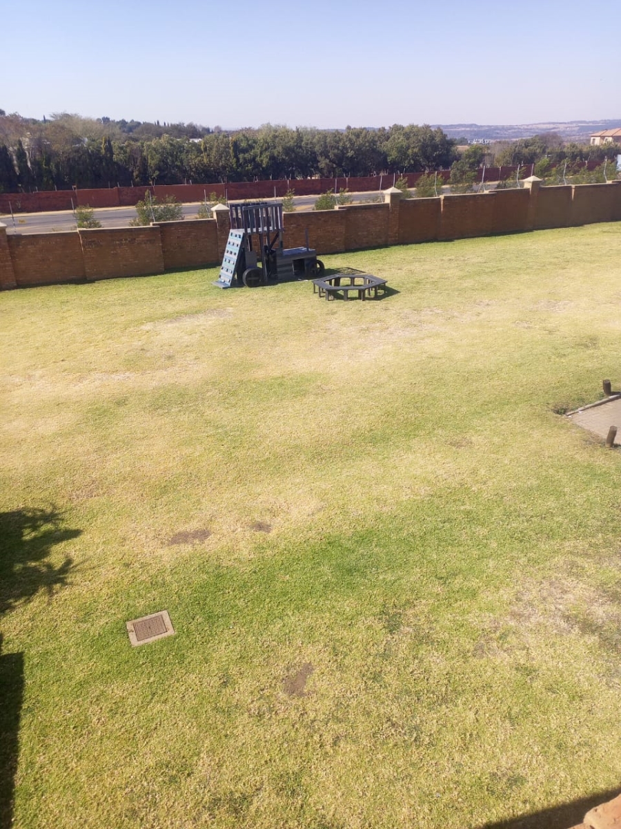 2 Bedroom Property for Sale in Mooikloof Ridge Gauteng
