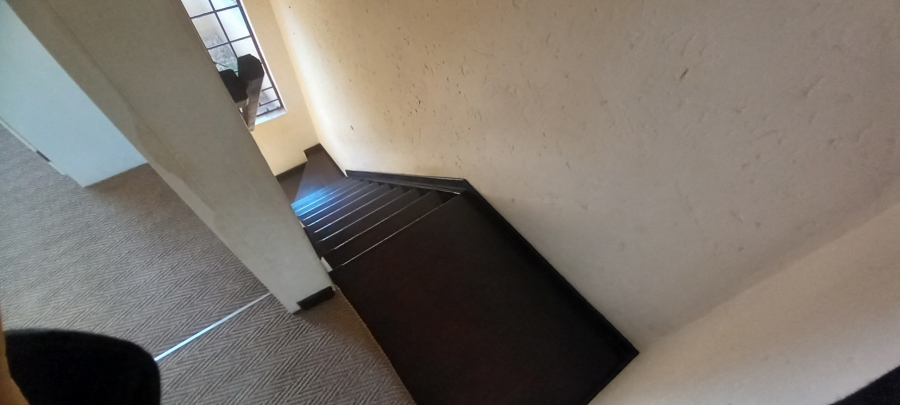 To Let 2 Bedroom Property for Rent in Noordheuwel Gauteng