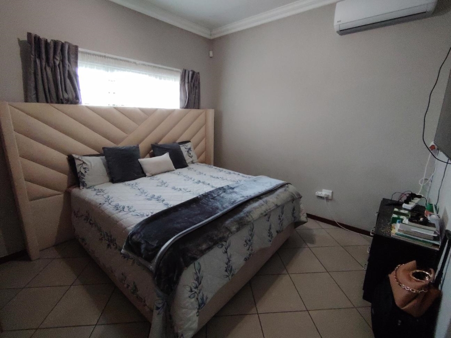 3 Bedroom Property for Sale in Monavoni Gauteng