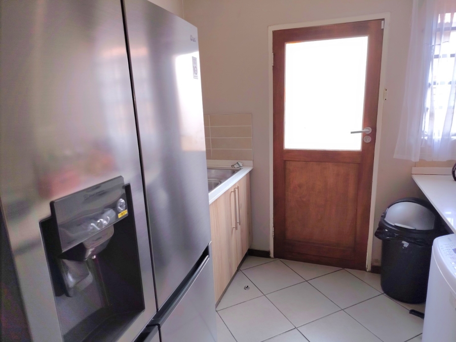 3 Bedroom Property for Sale in Monavoni Gauteng