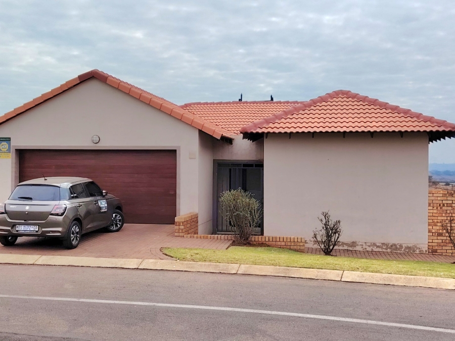 3 Bedroom Property for Sale in Monavoni Gauteng