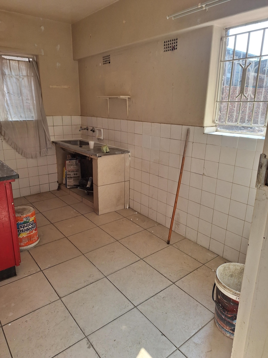 To Let 2 Bedroom Property for Rent in Jeppestown Gauteng