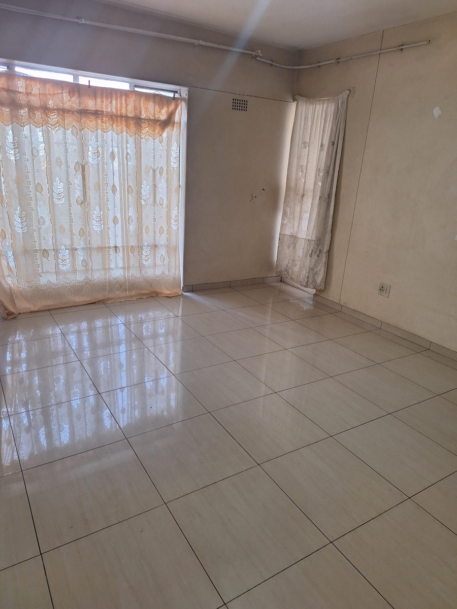 To Let 2 Bedroom Property for Rent in Jeppestown Gauteng