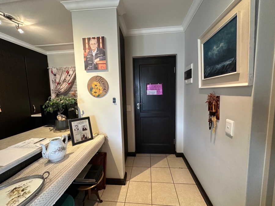 1 Bedroom Property for Sale in Rietvalleipark Gauteng