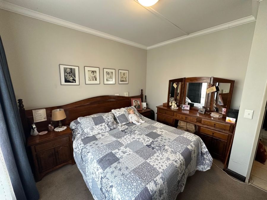 1 Bedroom Property for Sale in Rietvalleipark Gauteng
