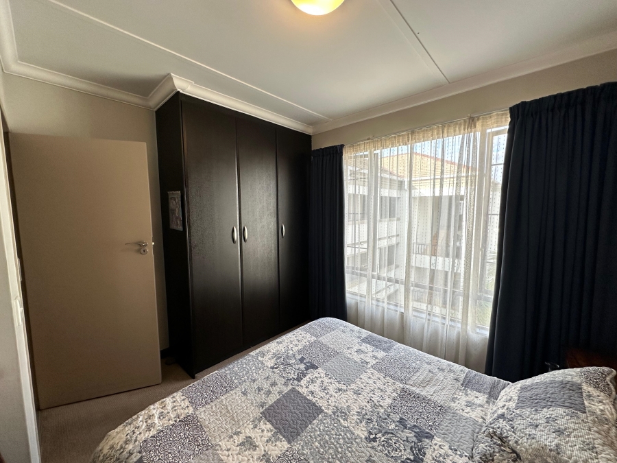 1 Bedroom Property for Sale in Rietvalleipark Gauteng
