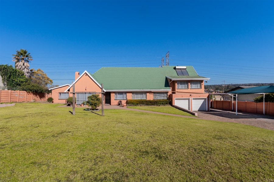 4 Bedroom Property for Sale in Rembrandt Ridge Gauteng
