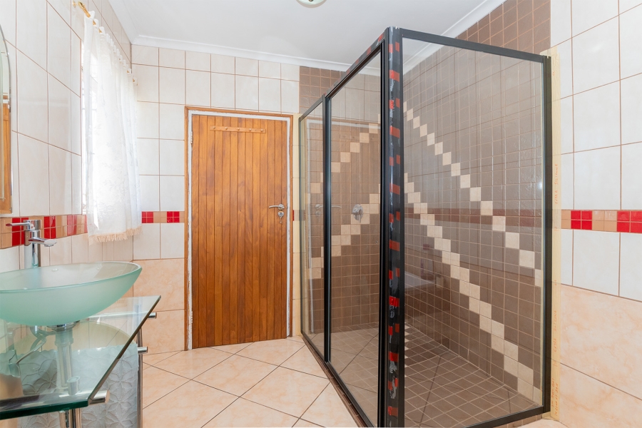 4 Bedroom Property for Sale in Rembrandt Ridge Gauteng