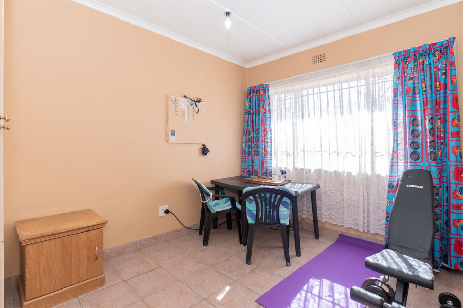 4 Bedroom Property for Sale in Rembrandt Ridge Gauteng