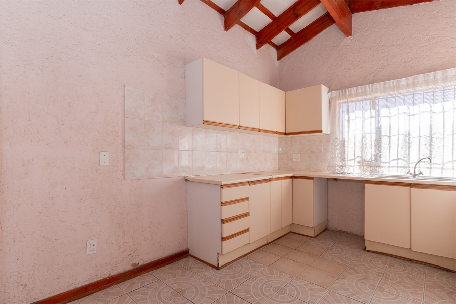 4 Bedroom Property for Sale in Rembrandt Ridge Gauteng