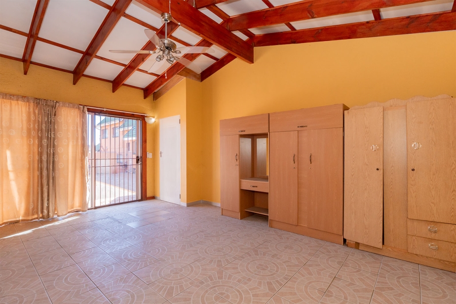 4 Bedroom Property for Sale in Rembrandt Ridge Gauteng