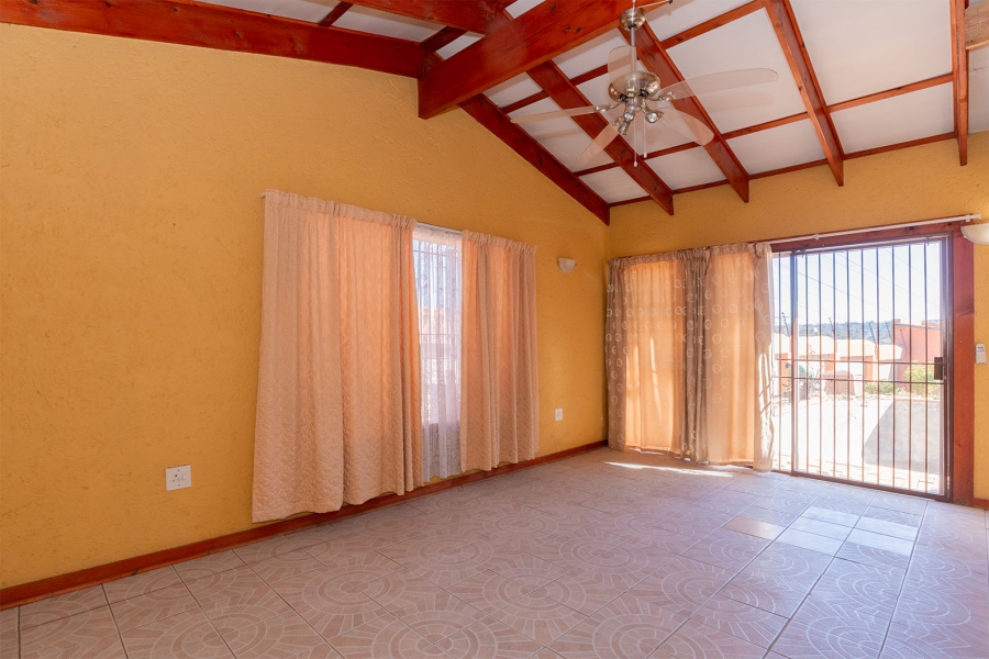 4 Bedroom Property for Sale in Rembrandt Ridge Gauteng