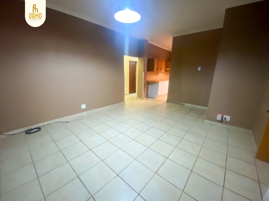 4 Bedroom Property for Sale in Mountain View Gauteng