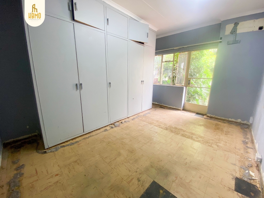 4 Bedroom Property for Sale in Mountain View Gauteng