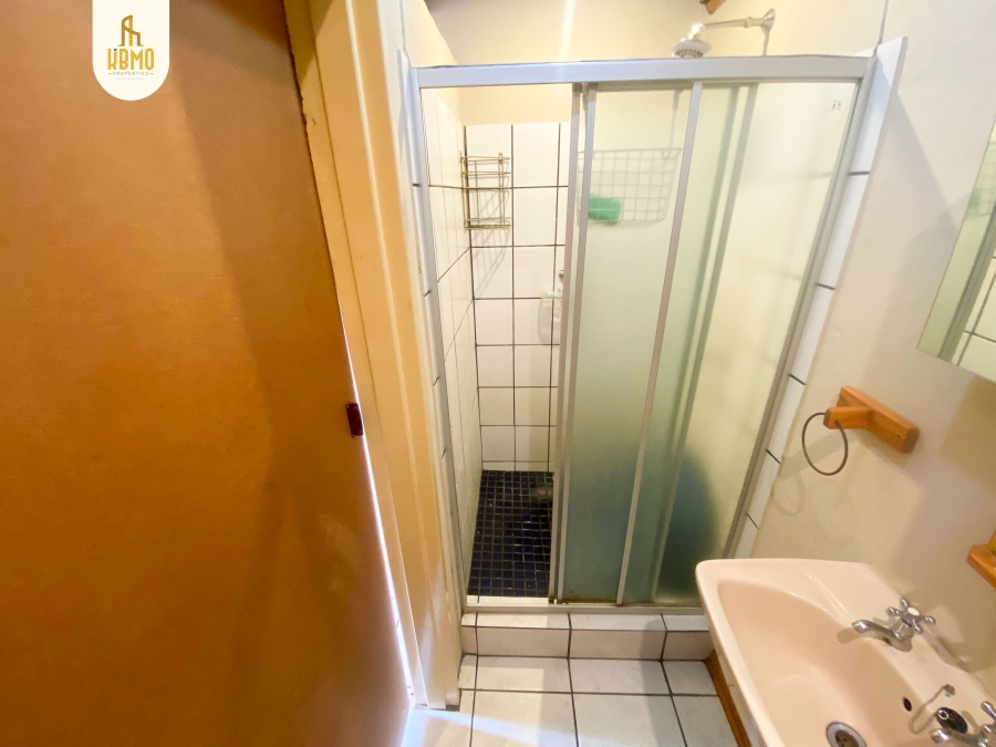 4 Bedroom Property for Sale in Mountain View Gauteng