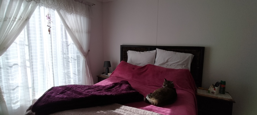 2 Bedroom Property for Sale in Allens Nek Gauteng