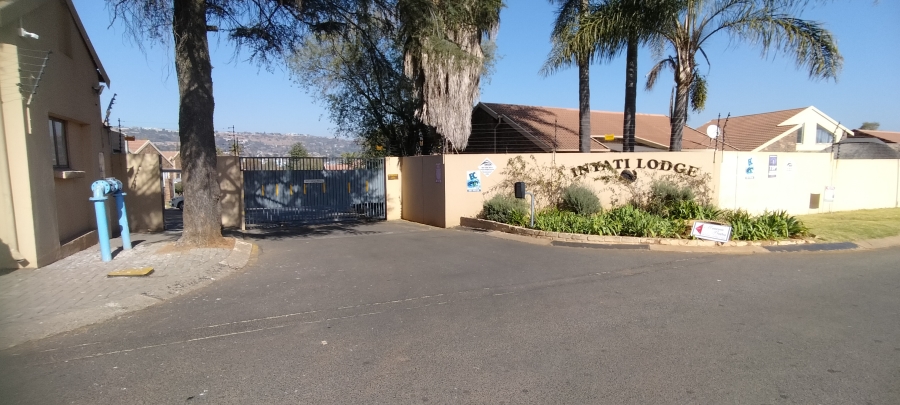 2 Bedroom Property for Sale in Allens Nek Gauteng