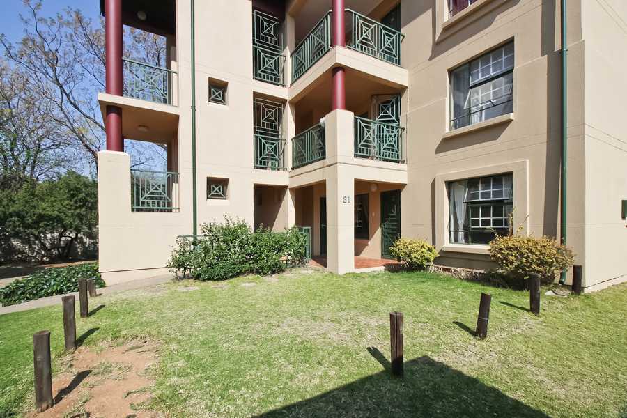 1 Bedroom Property for Sale in Bryanston Gauteng