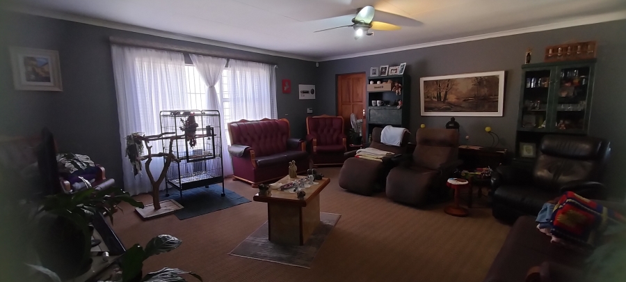 4 Bedroom Property for Sale in Rangeview Gauteng