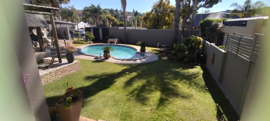 4 Bedroom Property for Sale in Rangeview Gauteng