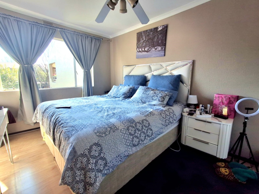 2 Bedroom Property for Sale in Eden Glen Gauteng