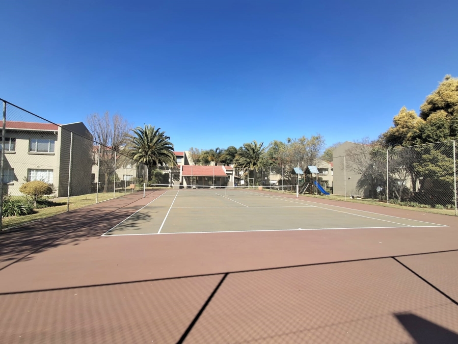2 Bedroom Property for Sale in Eden Glen Gauteng