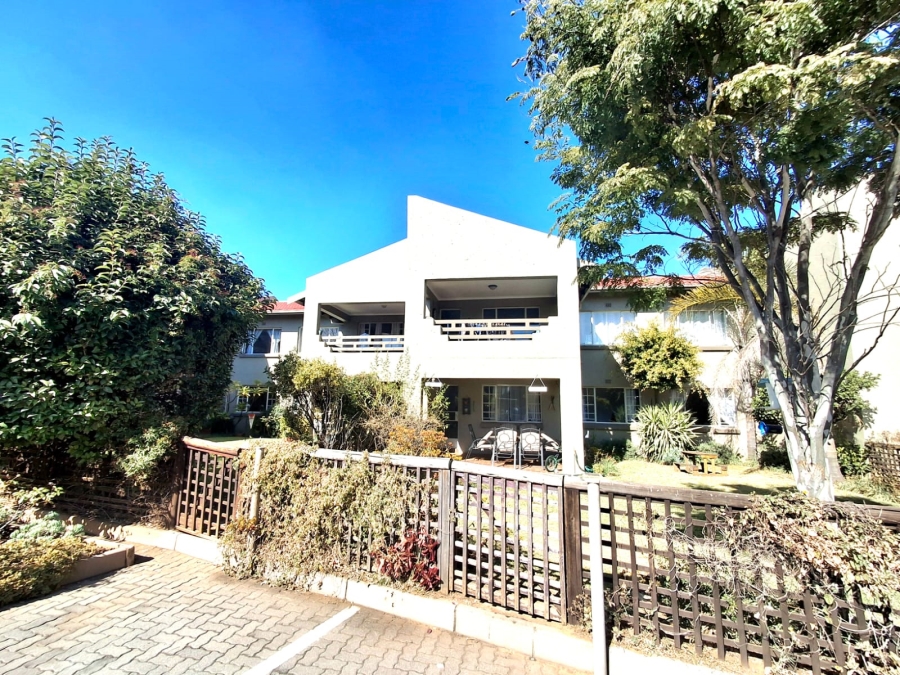 2 Bedroom Property for Sale in Eden Glen Gauteng