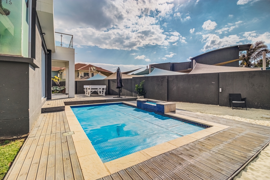 5 Bedroom Property for Sale in Thorn Valley Estate Gauteng
